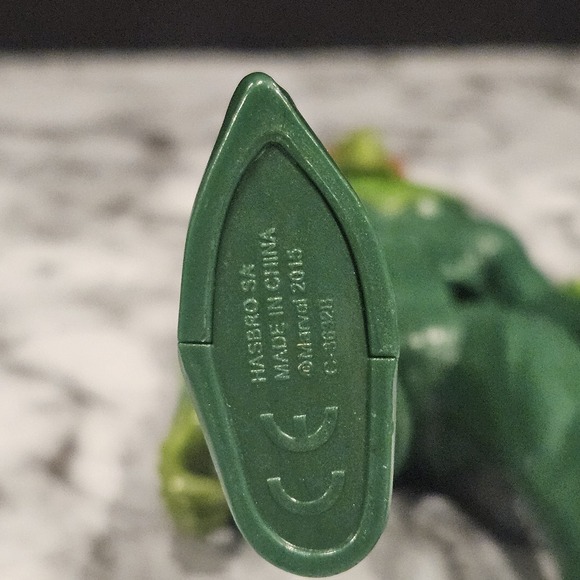 2015‎ Hasbro Vulture 12" Action Figure Marvel Avengers Titan Hero Series Toy - Picture 5 of 6